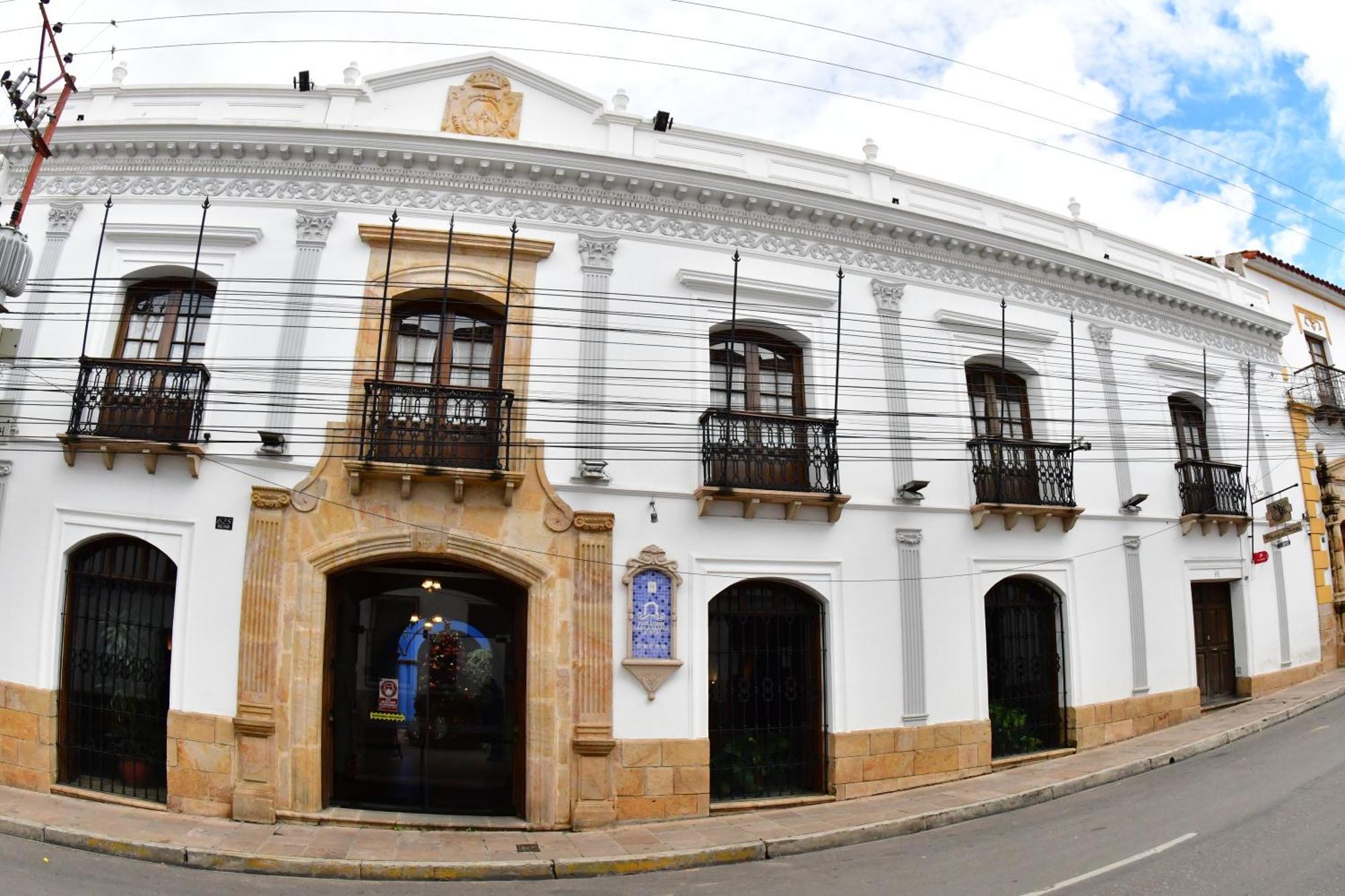 Parador Santa Maria La Real Sucre Exterior photo